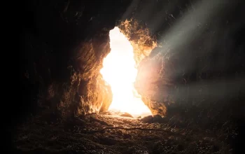 O fluir da Páscoa: uma teologia inteira da Ressurreição em um capítulo